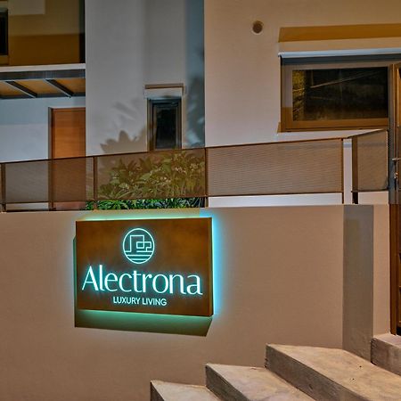 Alectrona Living Crete, Rocsea Luxury Apartment Platanias  Exterior photo